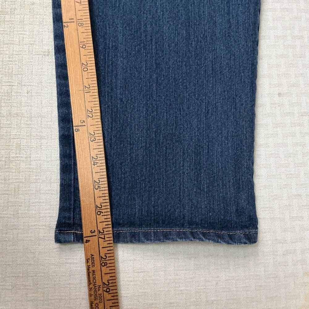 Gloria Vanderbilt Amanda Womens Size 18W Short Blue Tapered Leg Denim Jeans - Picture 9 of 9